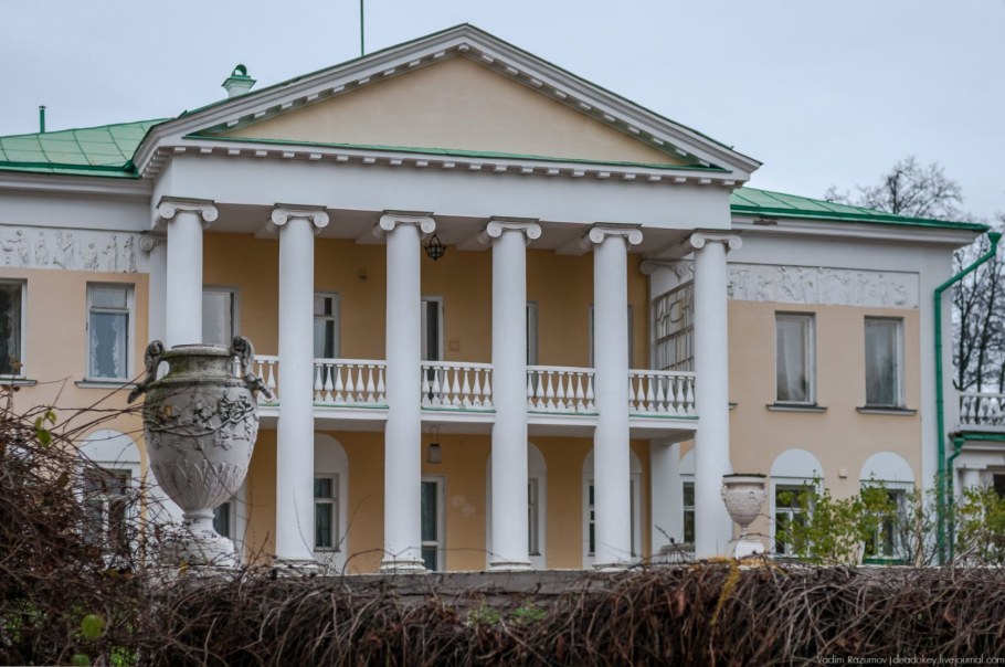 Горки Ленинские музей-заповедник