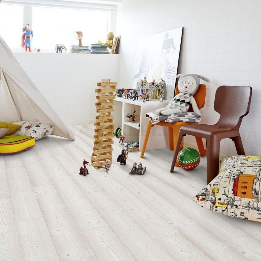 Ламинат Pergo дуб