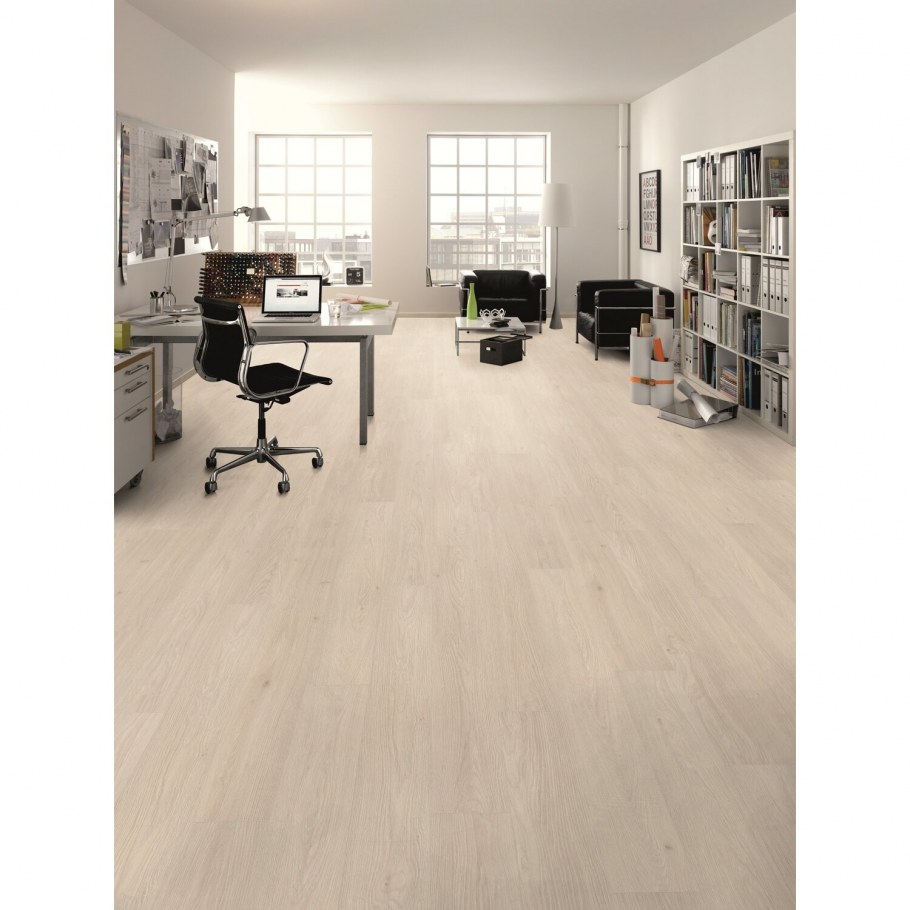 Ламинат Egger epl142 дуб Ольхон песочный