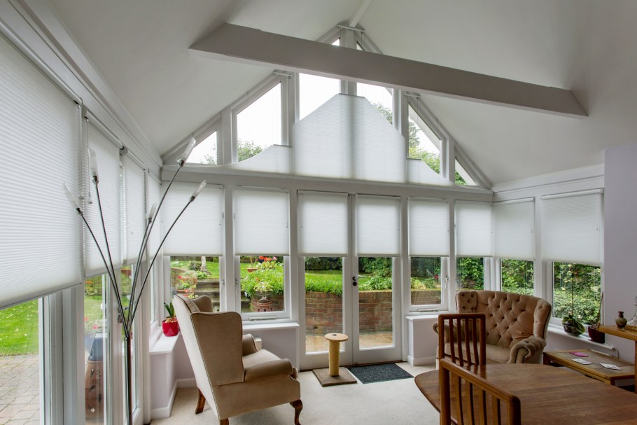 Плиссе на треугольные окна