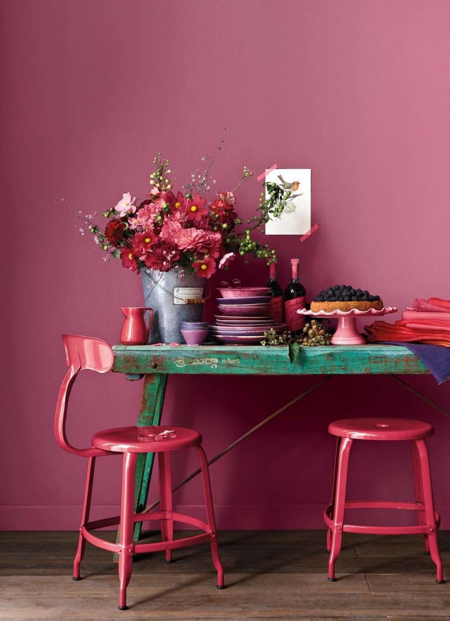 Неоновое помещение