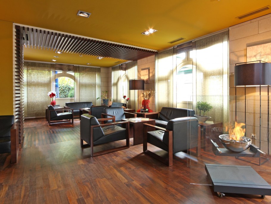 Ца гостиницы