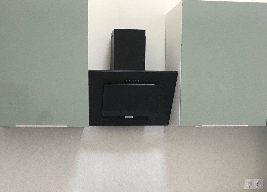 Каминная вытяжка Maunfeld Plym Touch 60 черный