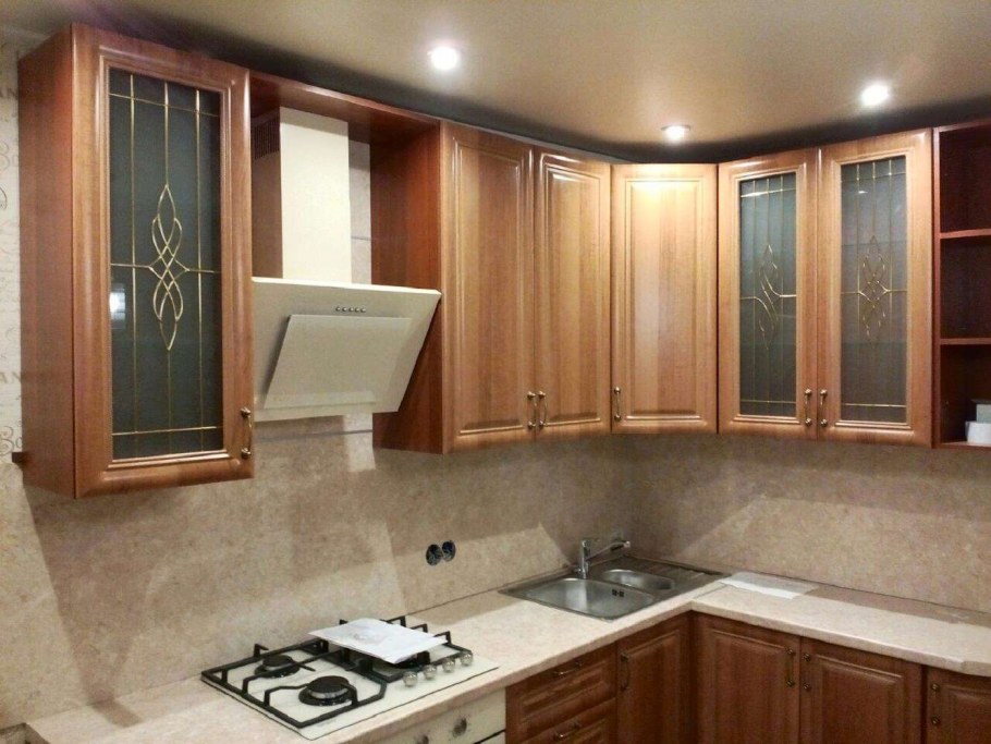 Каминная вытяжка Faber Onyx-v BK Glass/x a90