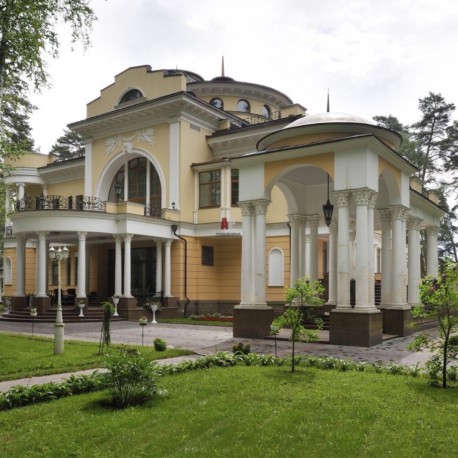 Деревянный особняк «дом купца Тетюшинова».