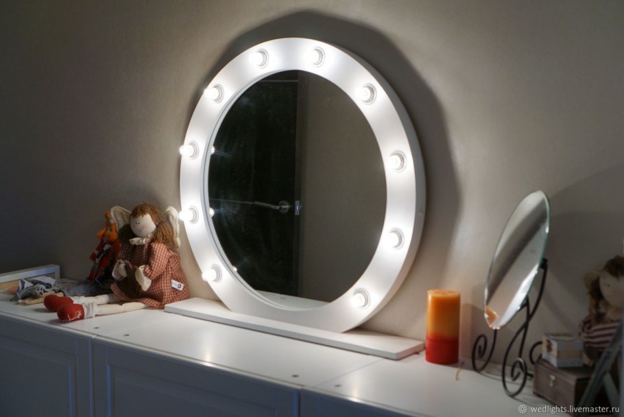 Зеркало с подсветкой по периметру Mercury led 1000*700*