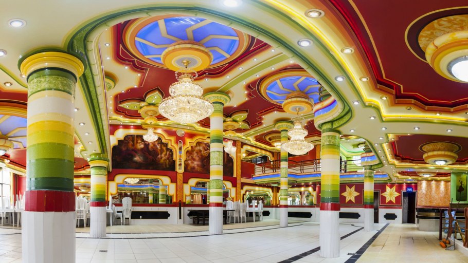 Hennessy Frank Gehry