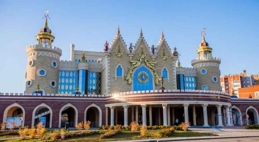 Театр кукол Экият архитектура