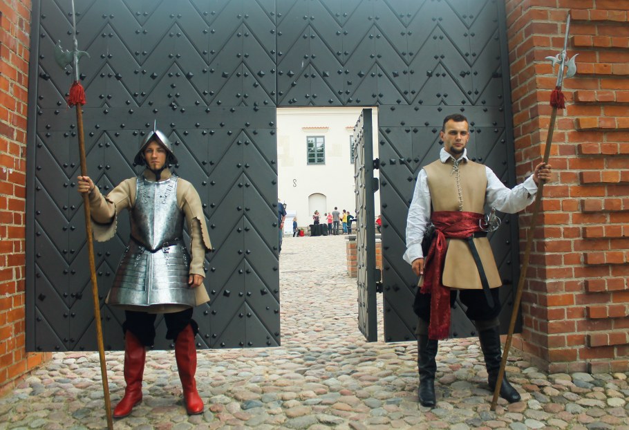 Братья Лимбурги замок Сомюр