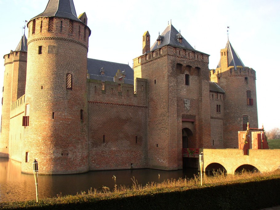 Средневековье Москва год основания