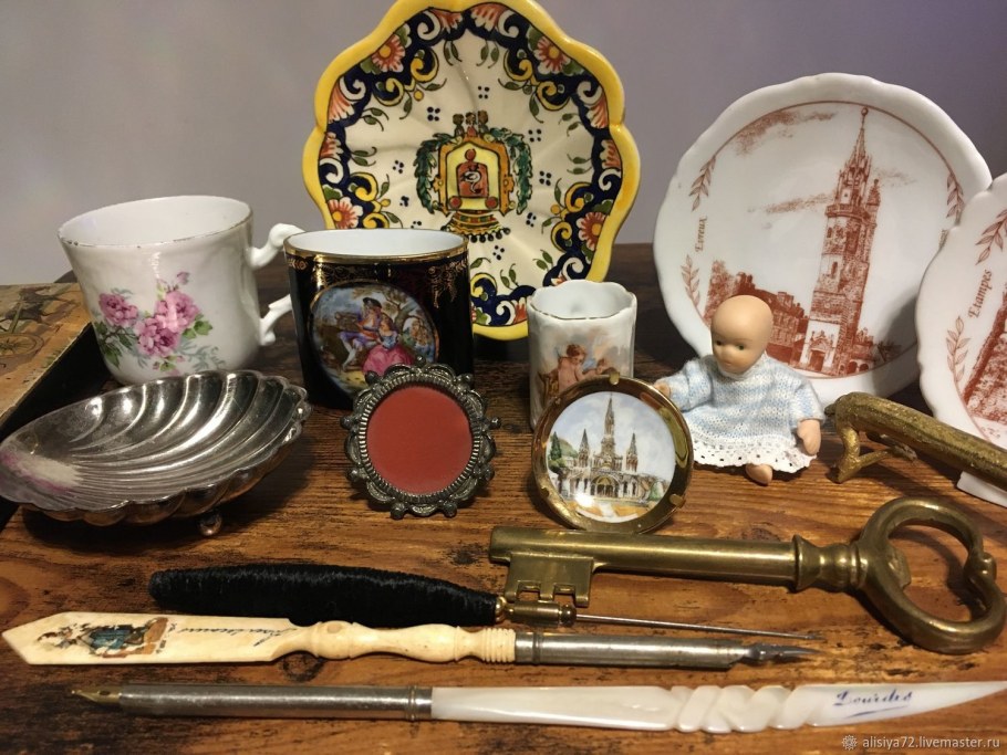 Гостиная в старинном стиле