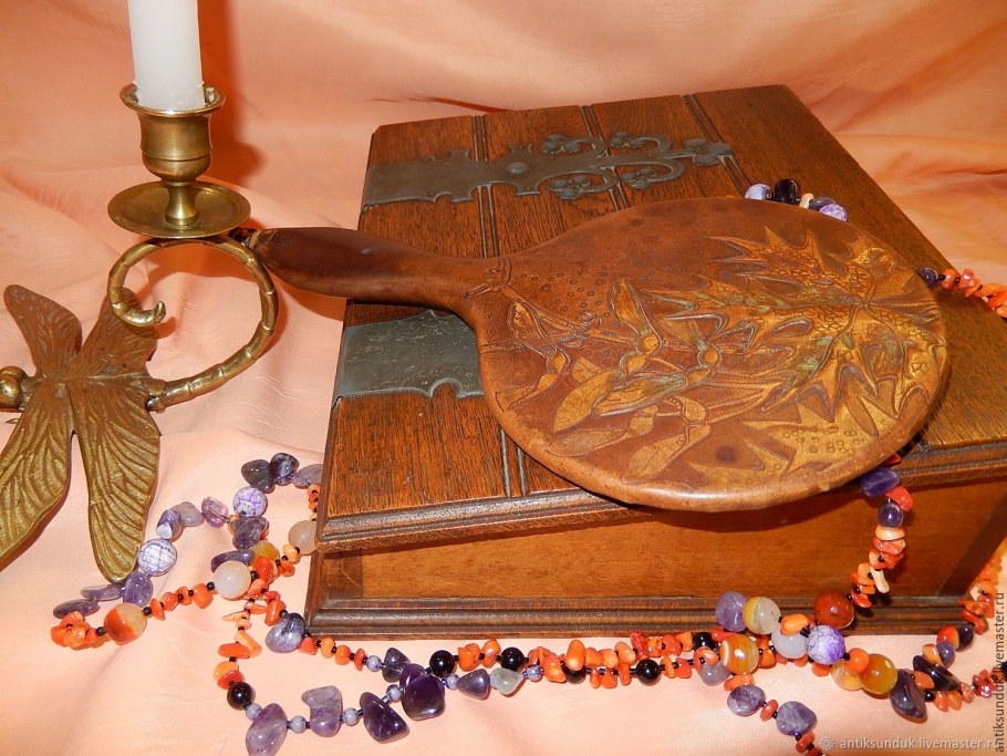 Интерьер в антикварном стиле