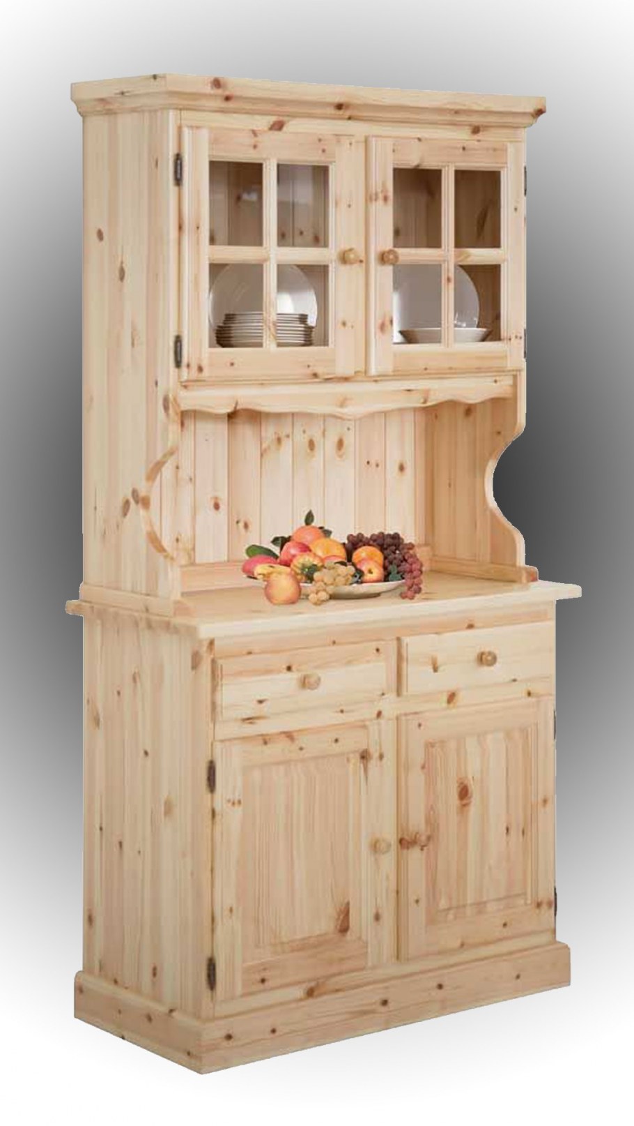 Комод в деревенском стиле в столовую