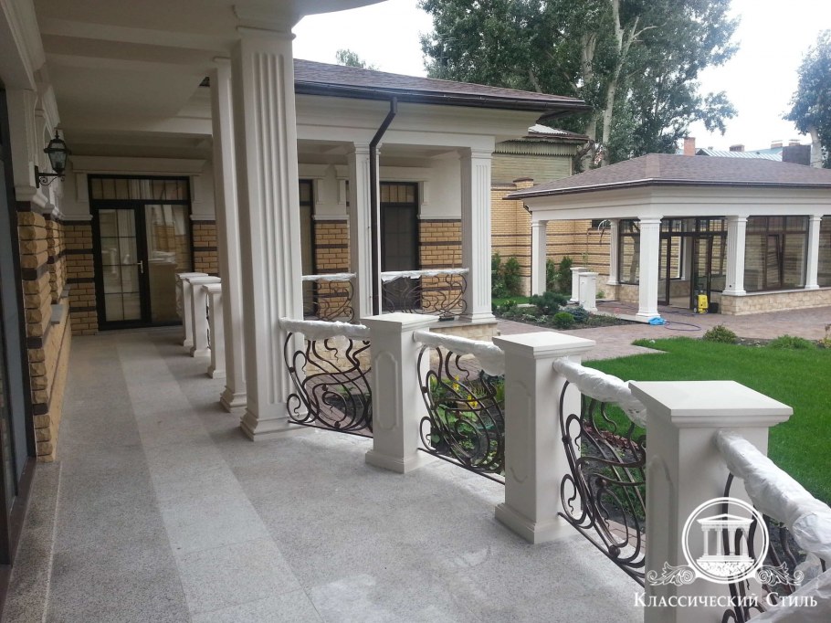 Веранда в классическом стиле