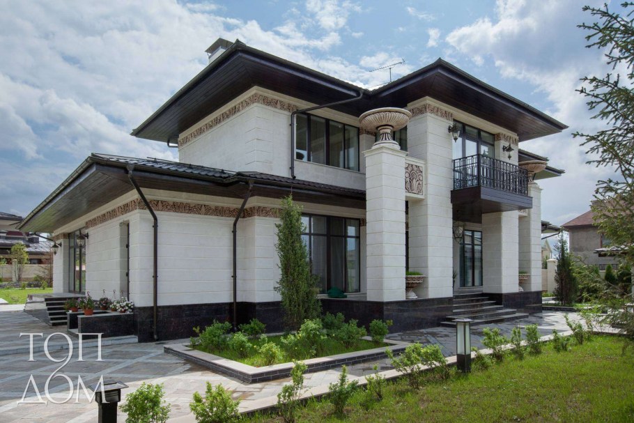 Дом в стиле Райта с гаражом