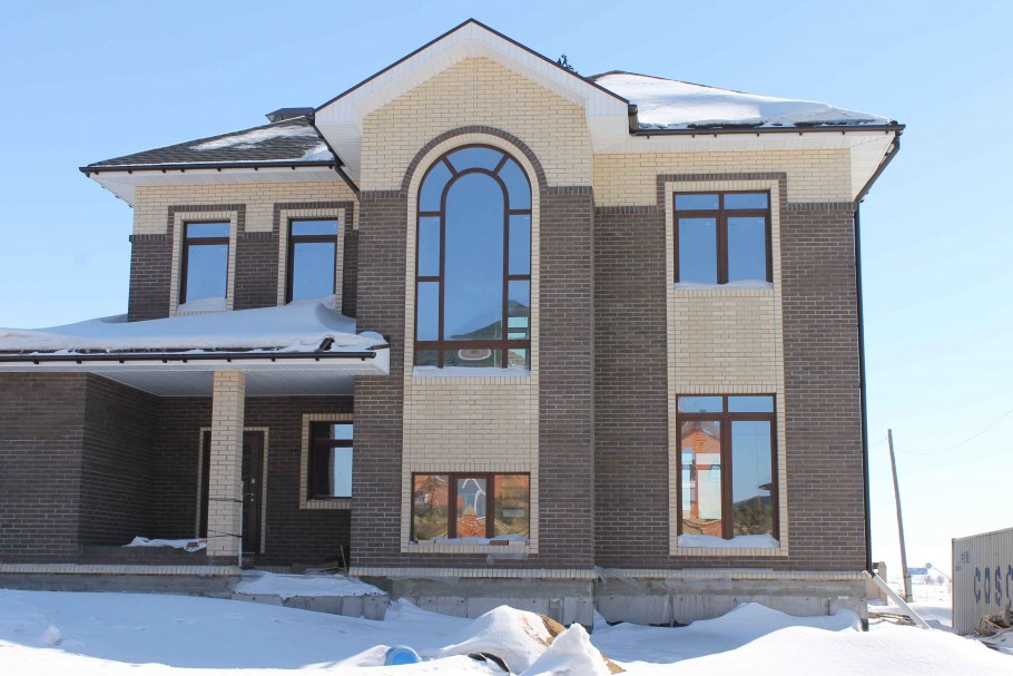 Коттедж из облицовочного кирпича