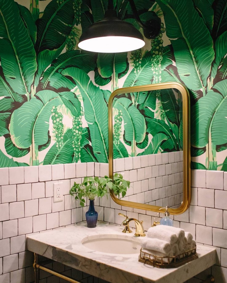 Ванная комната в тропическом стиле