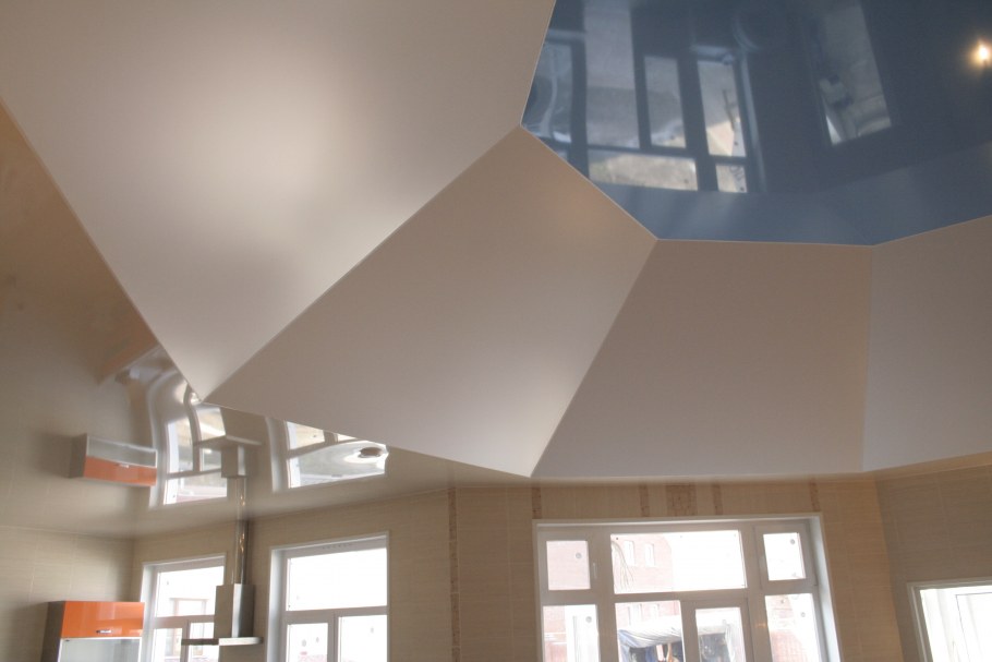 Купольный натяжной потолок