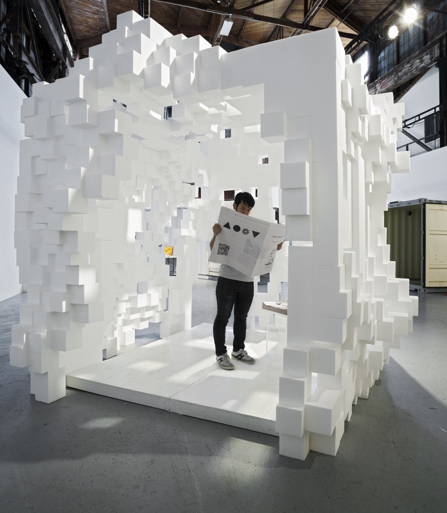 Украшение деревьев в детском саду