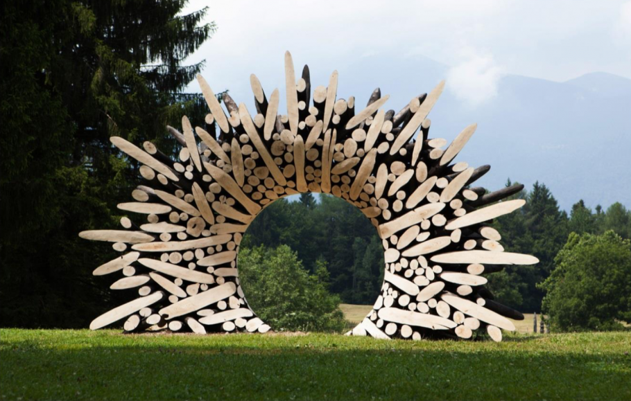 Ландшафтные арт объекты