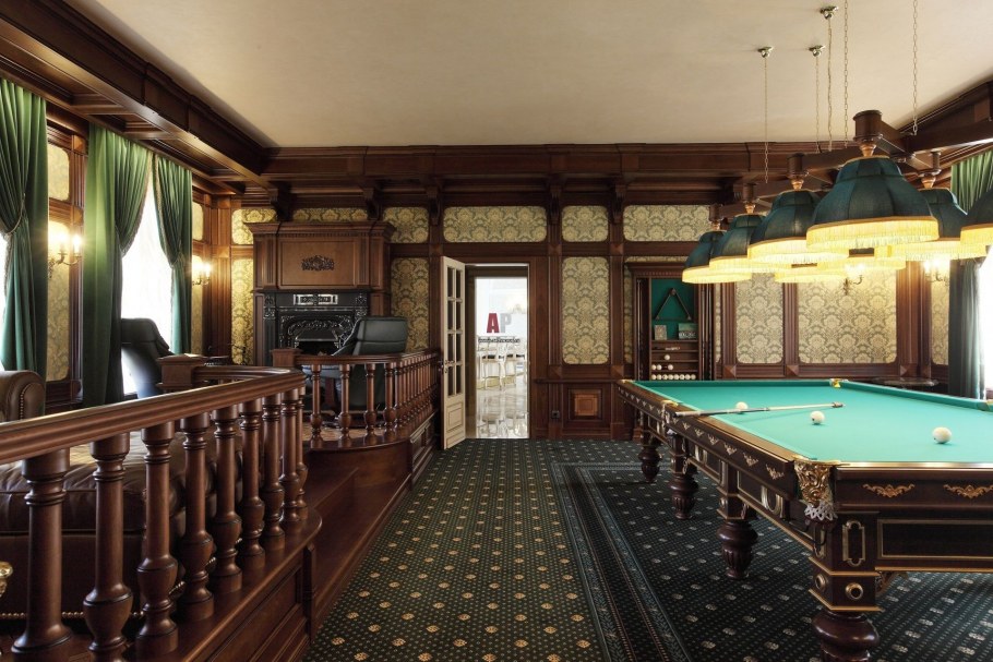 Бильярдная комната