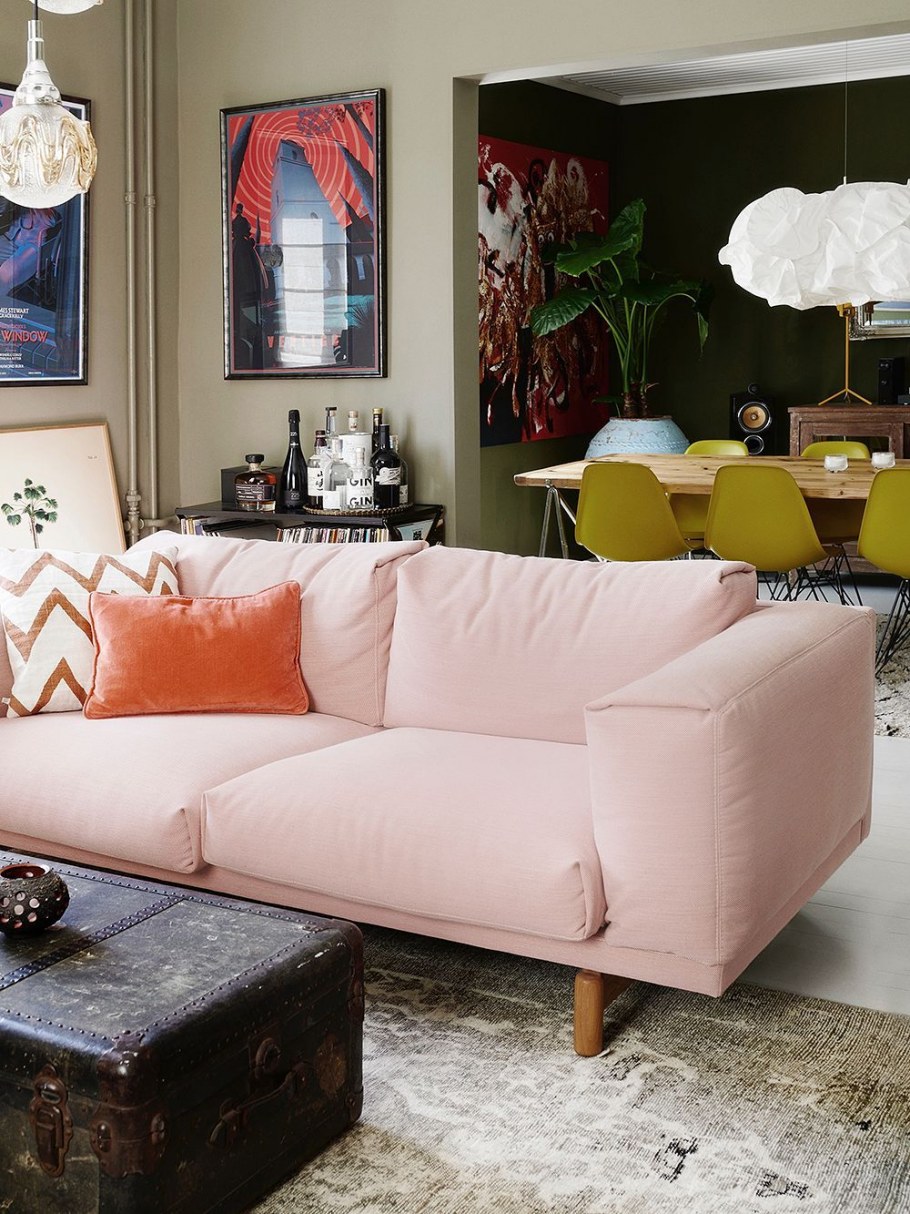 Диван для маленькой гостиной