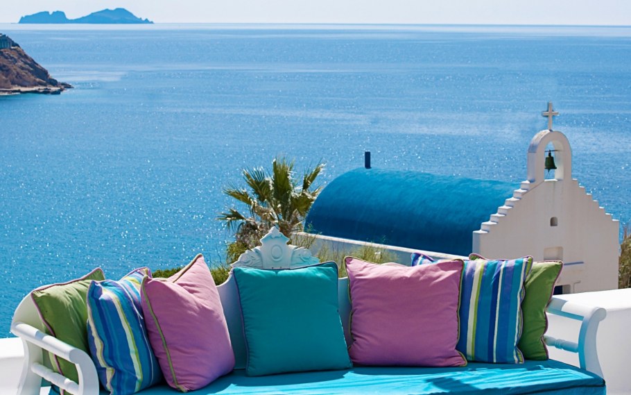 Бирюзовый цвет моря