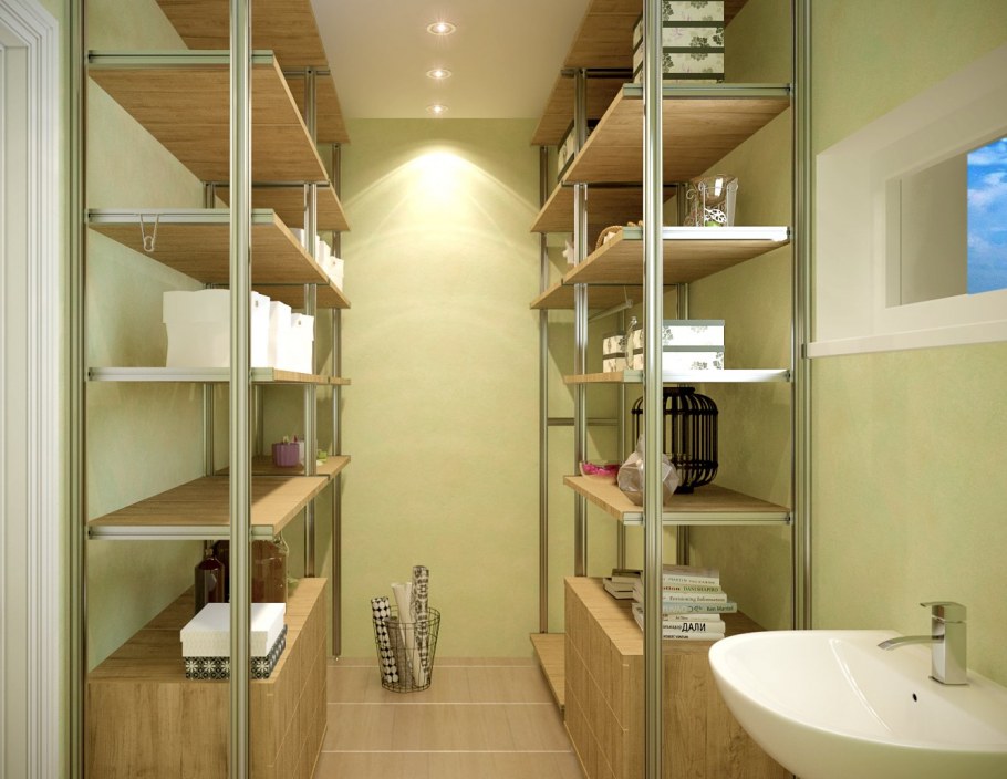 Маленькая гардеробная комната