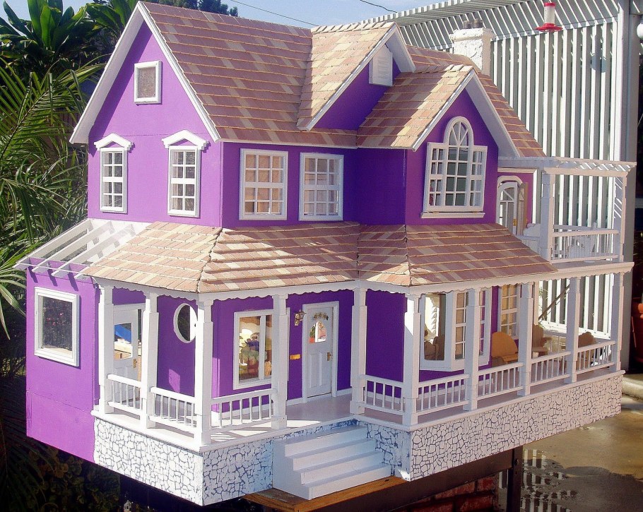 Разноцветный дом