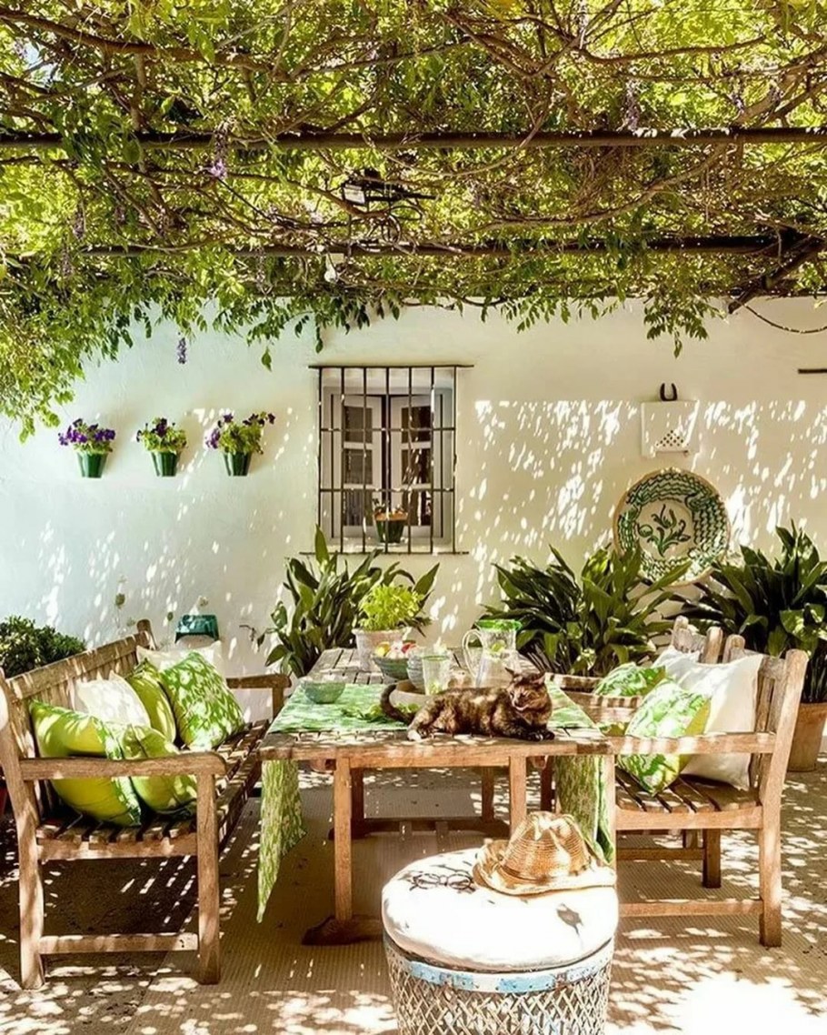 Патио и сад в Прованс стиле