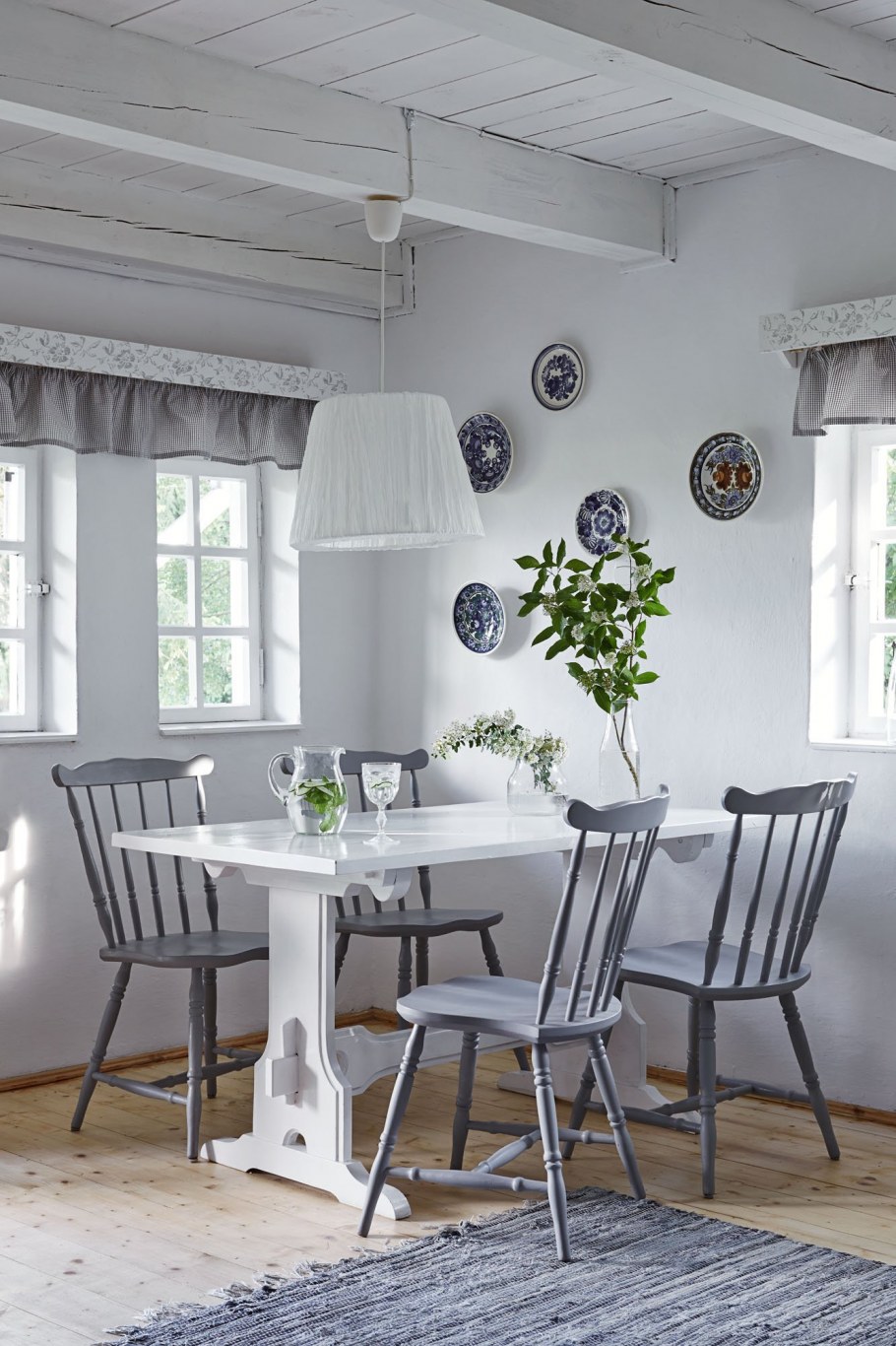 Дом из клееного бруса в стиле Кантри