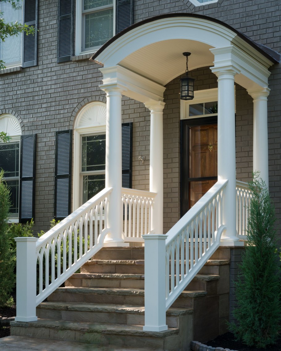 Крыльцо в американском стиле