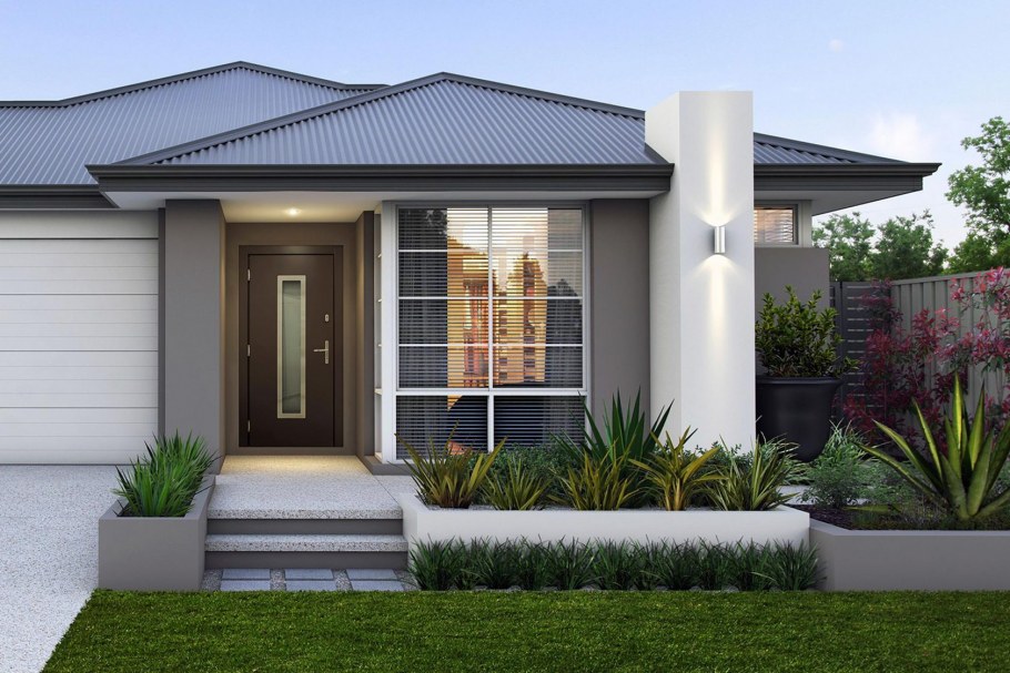 Входная группа в коттедж