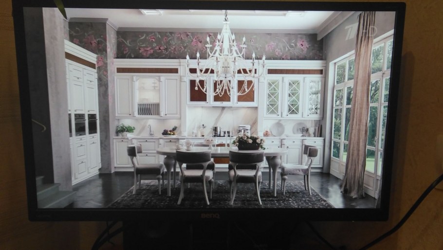 Встроенные шкафы у окна