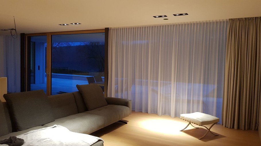 Рулонные шторы Эскар янтарь