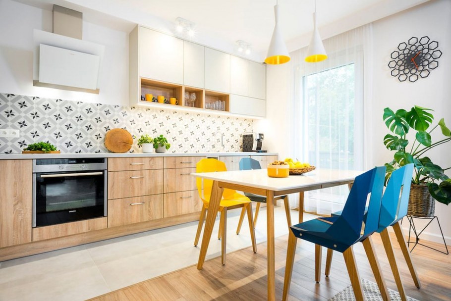 Кухня в березовых тгнах