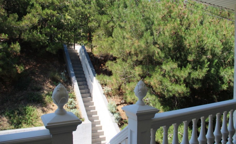 Пристань Алупка эллинг