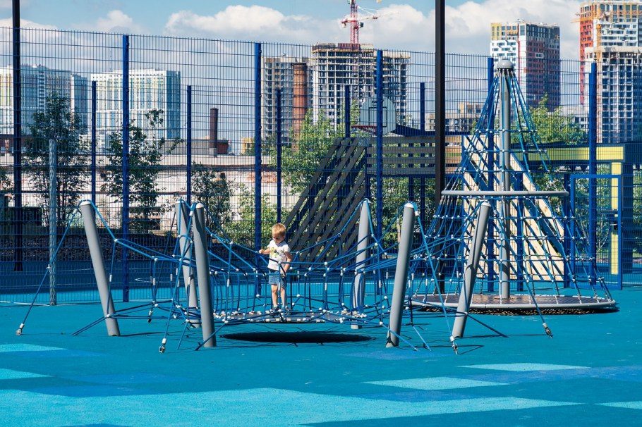 Левел Амурская детская площадка