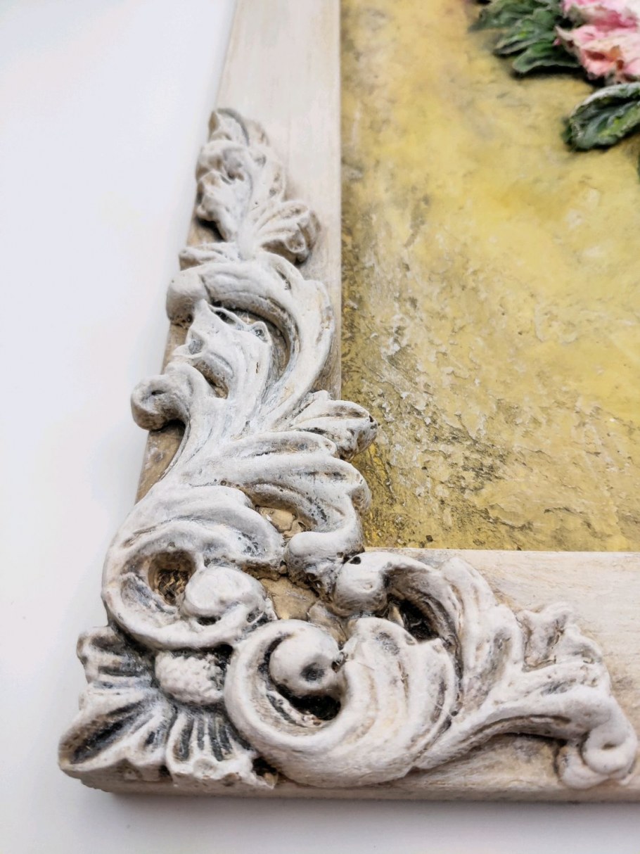 Барельеф в интерьере