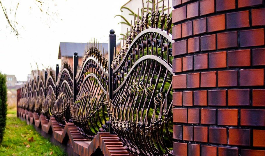 Красивый забор