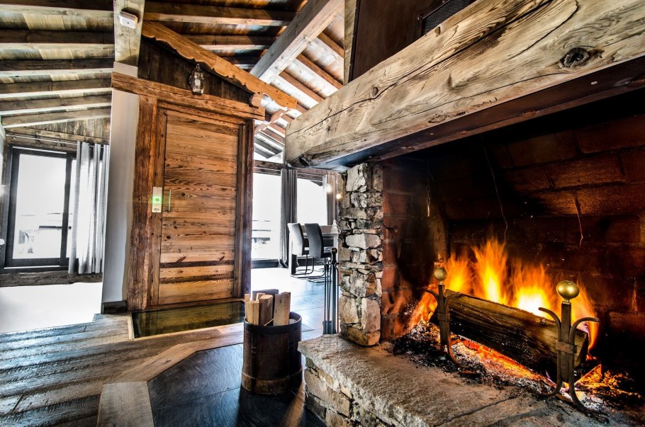 Камин Куршавель