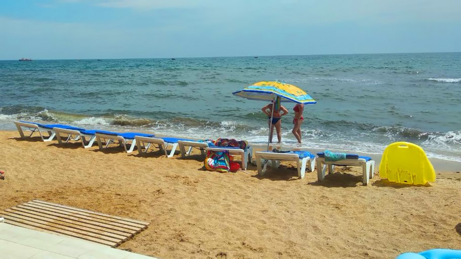 Феодосия июль море