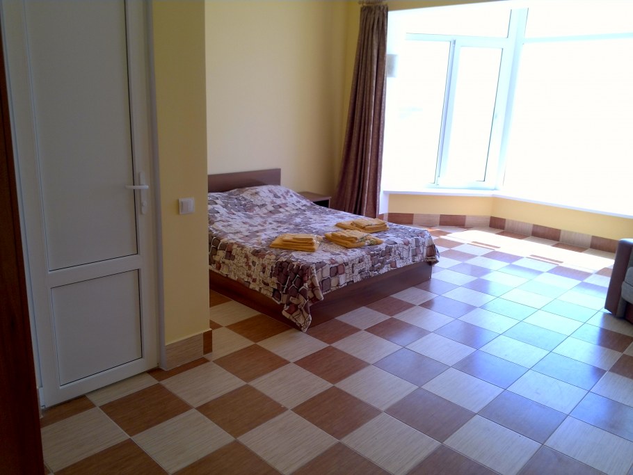 Эллинги курортное Крым