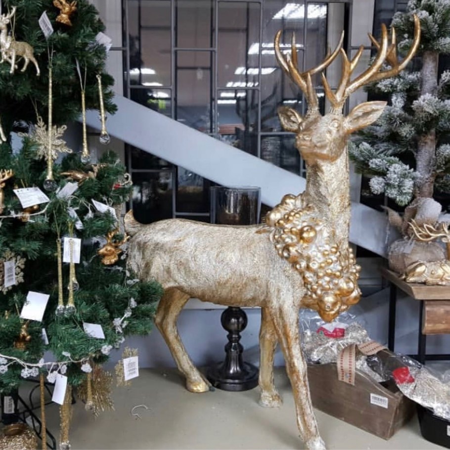 Фигурка оленя золото