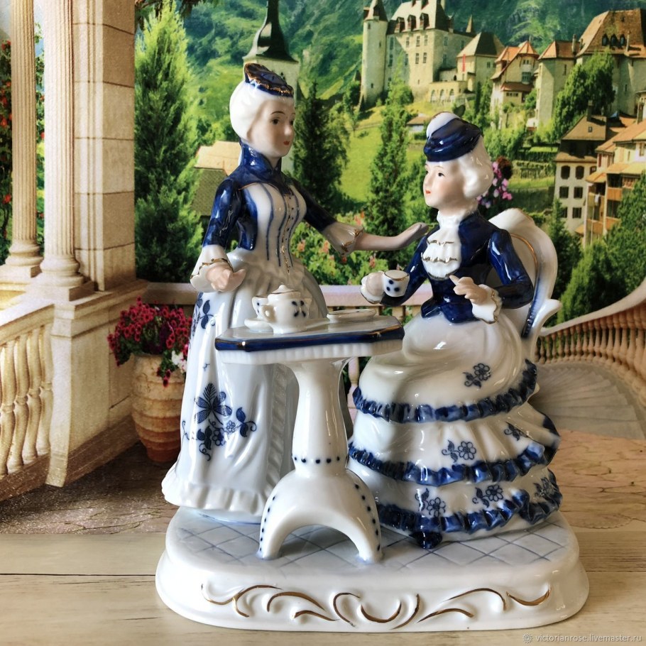 Статуэтка Леонардо Эмили