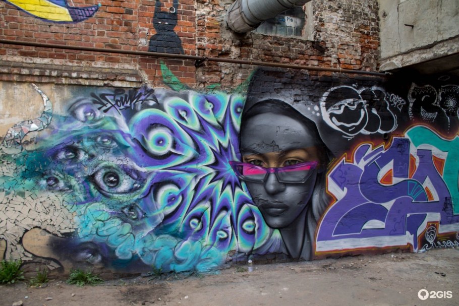 Художественная роспись забора