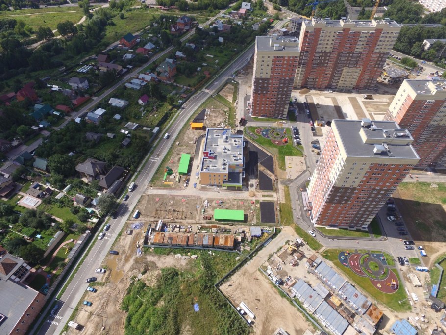 Окрашивание стен в офисе