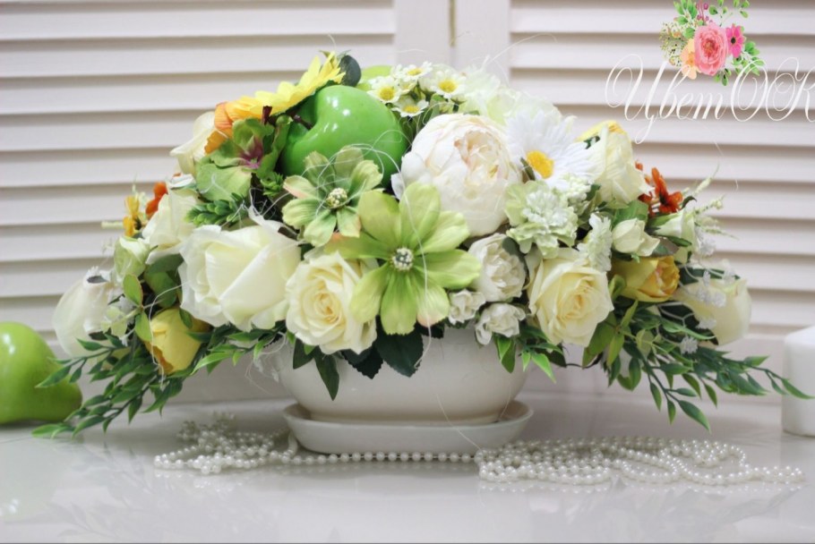 Цветочные композиции на кухне