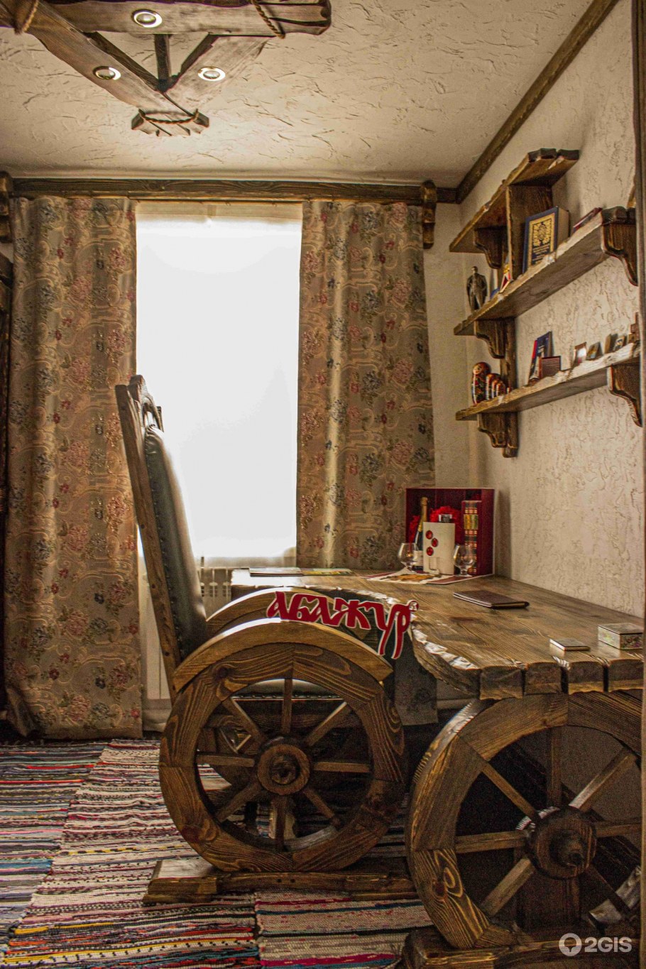 Кухня в старинном стиле