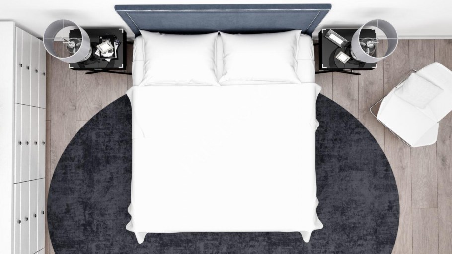 Кровать для молодой пары